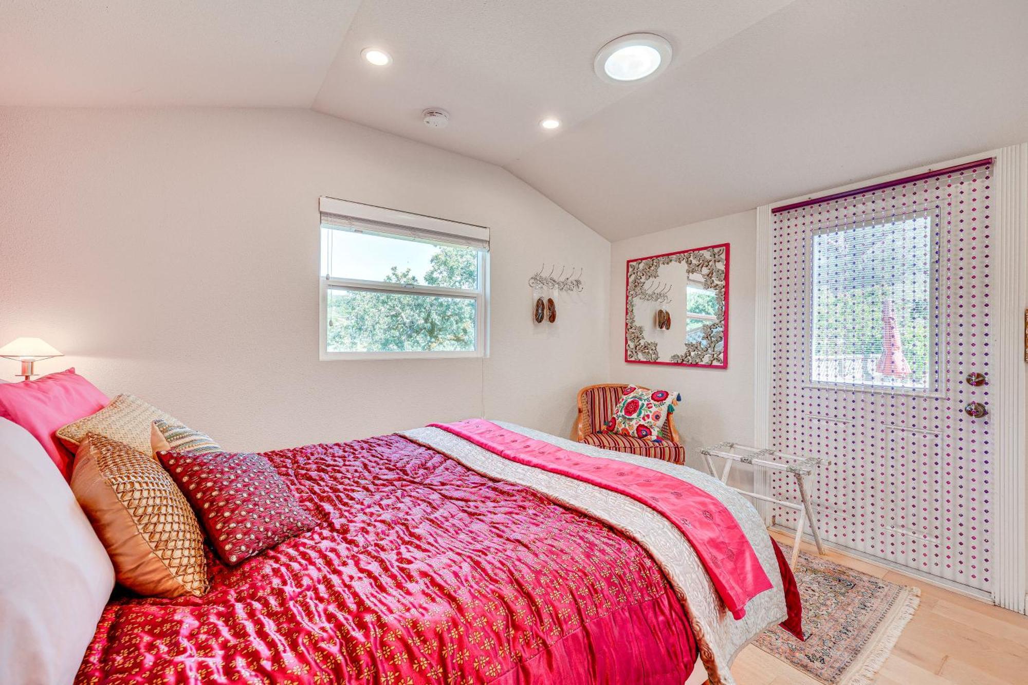 Romantic Casita With Garden And Deck 2 Miles To Plaza! Sonoma Ngoại thất bức ảnh